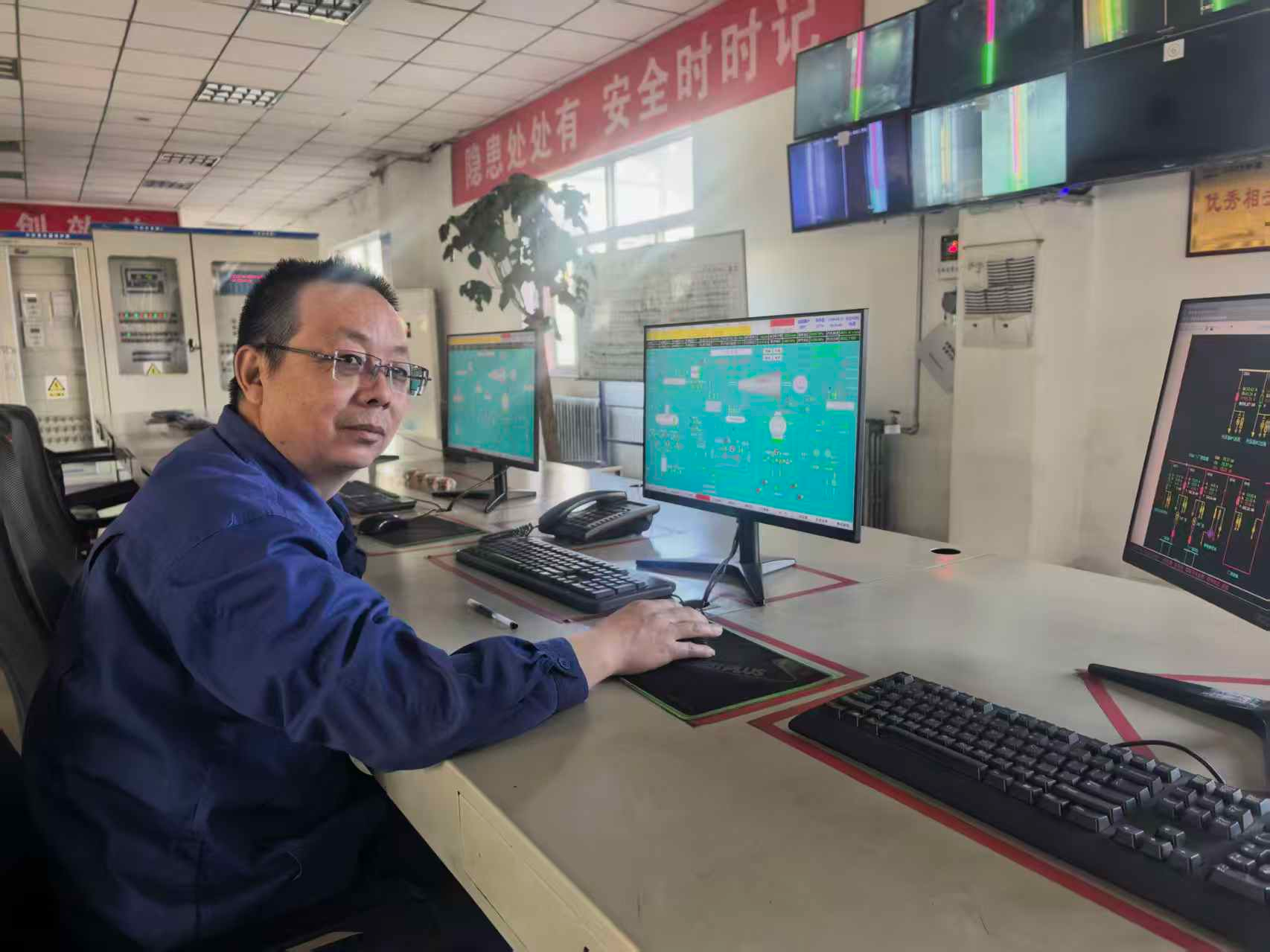 国庆特辑｜怀坚守之志，扬实干之风，礼赞祖国华诞！